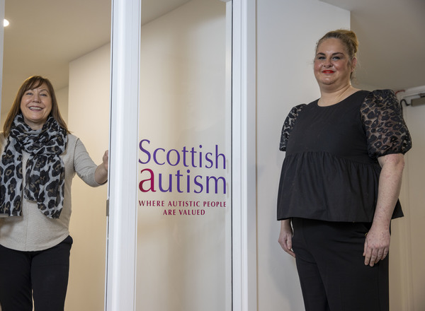 Queens Cross Housing Association’s chief executive, Shona Stephen welomes Scottish Autism’s Senior Autism Practitioner Colleen McMahon to the new facility in Springbank Street.